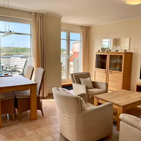 Puccini 5 Apartment *